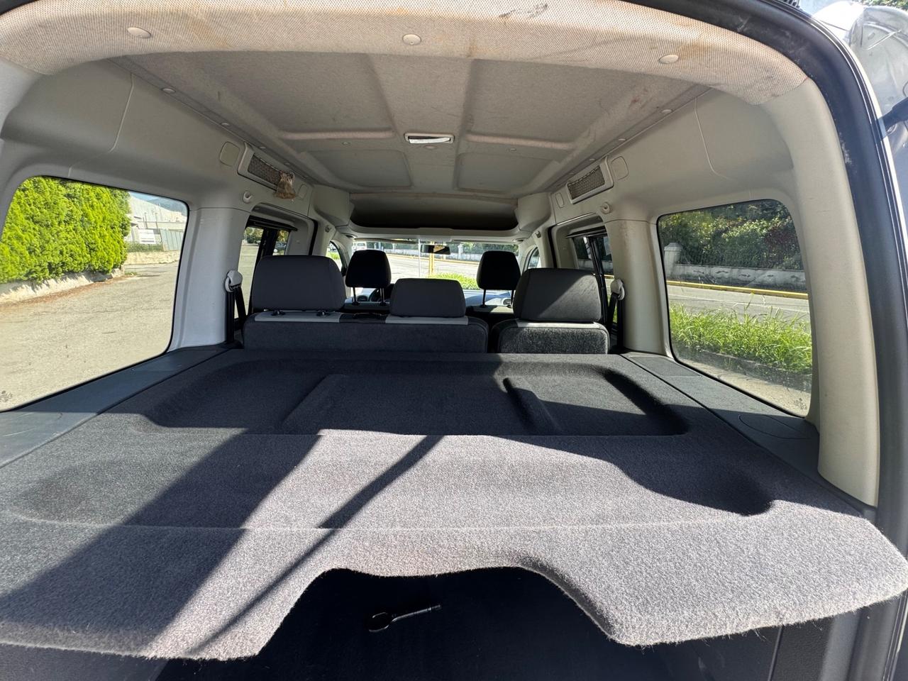 Volkswagen Caddy 1.6 TDI 102 CV 5p. Comfortline