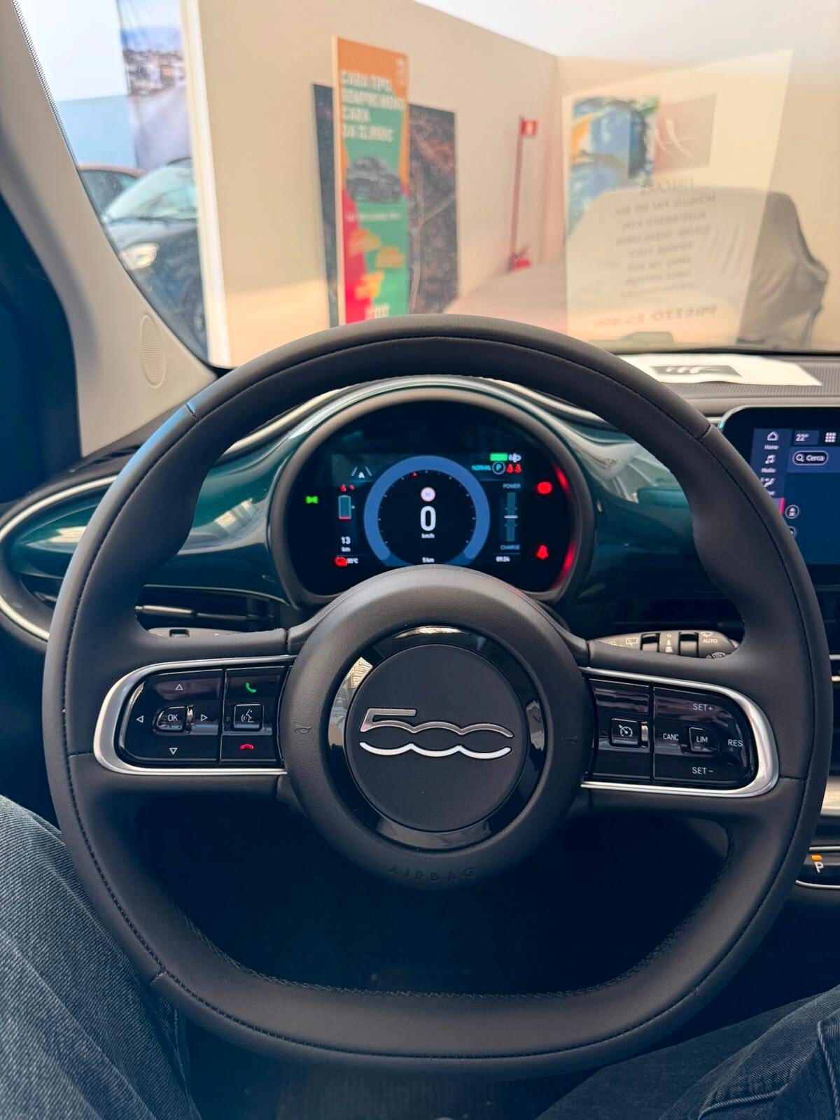 Fiat 500e Berlina 42 kWh