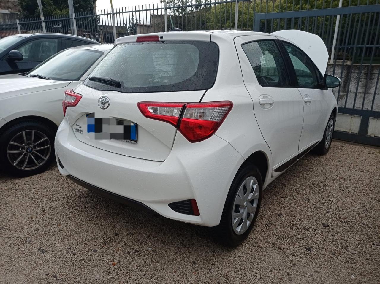 Toyota Yaris 1.0 72 CV Benz. 38000km- 2020