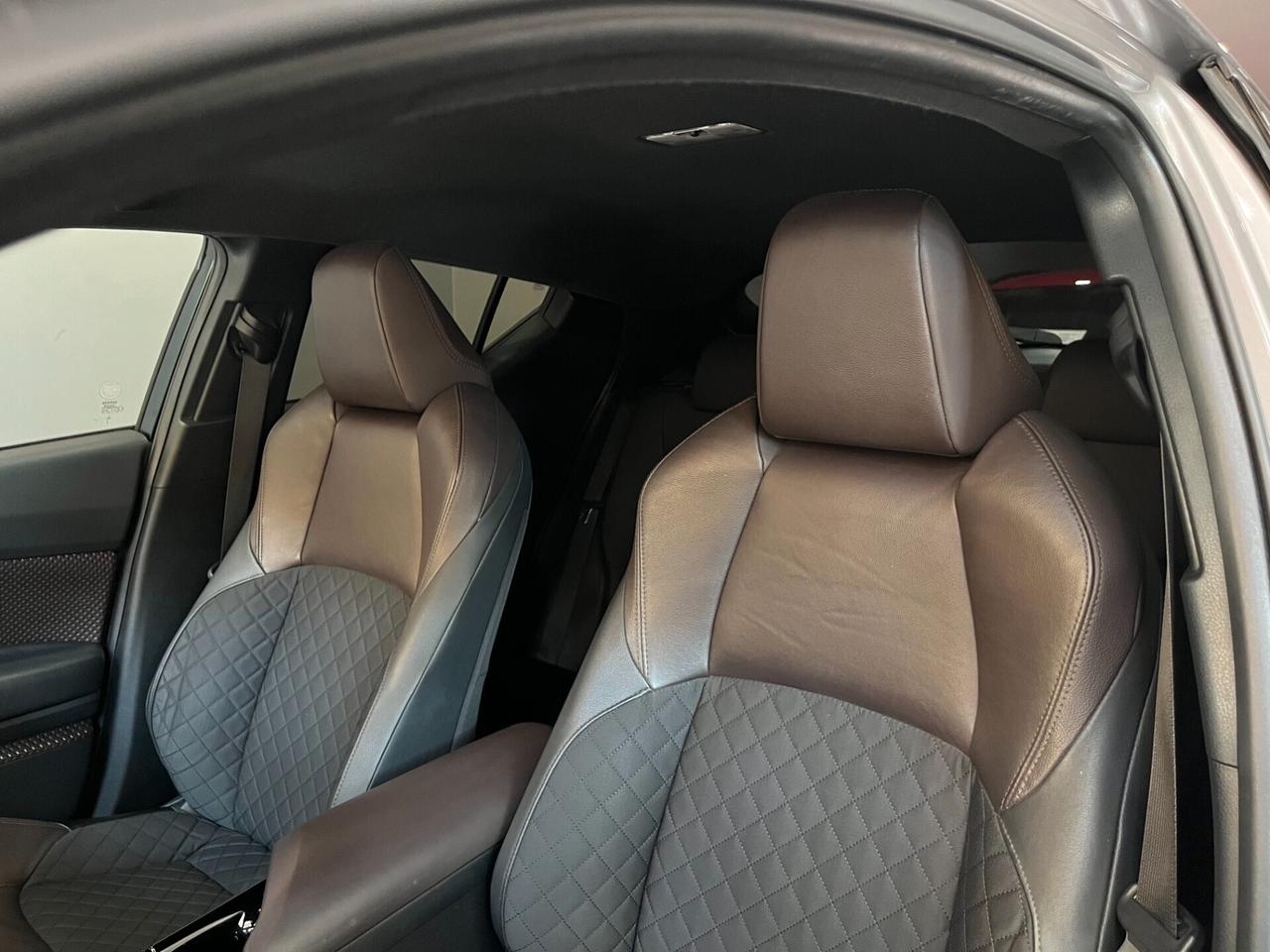 Toyota C-HR 1.8 Full Hybrid 122cv E-CVT Lounge ITALIANA