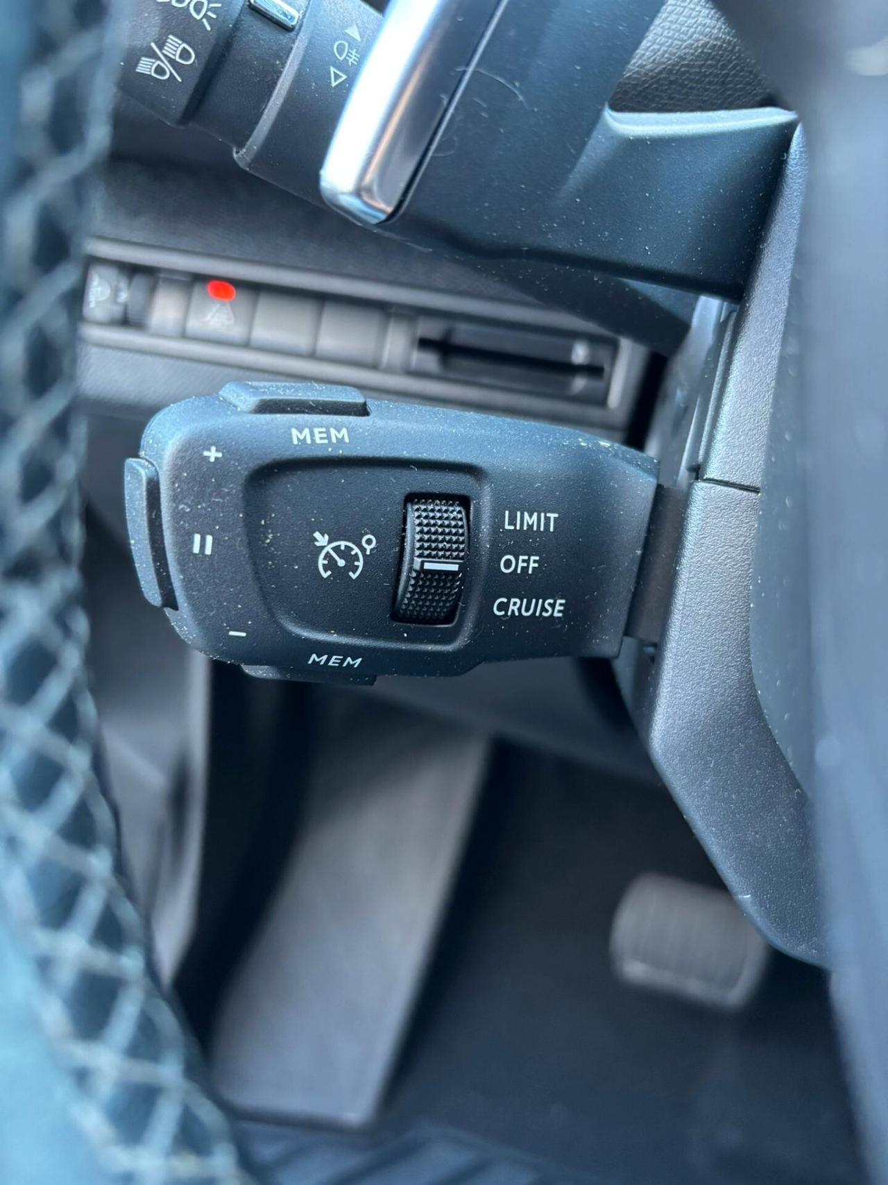 Peugeot 3008 BlueHDi 130 S&S EAT8 Allure Pack