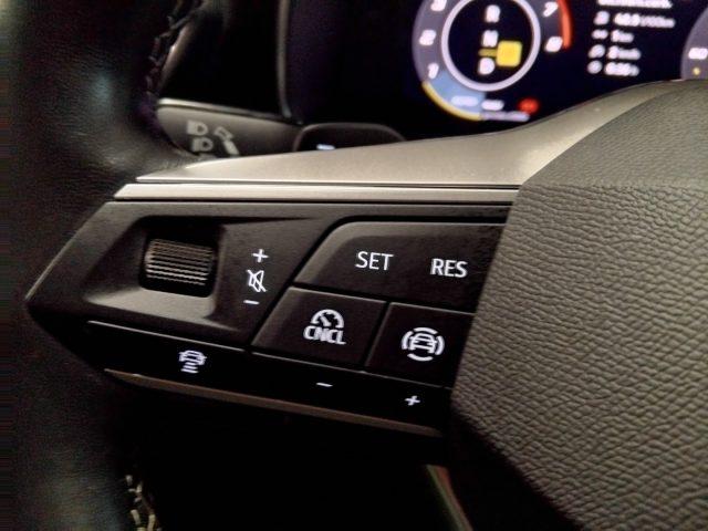 SEAT Leon 1.5 hybrid DSG Business LED 17" GRIMALDI SP. DAY