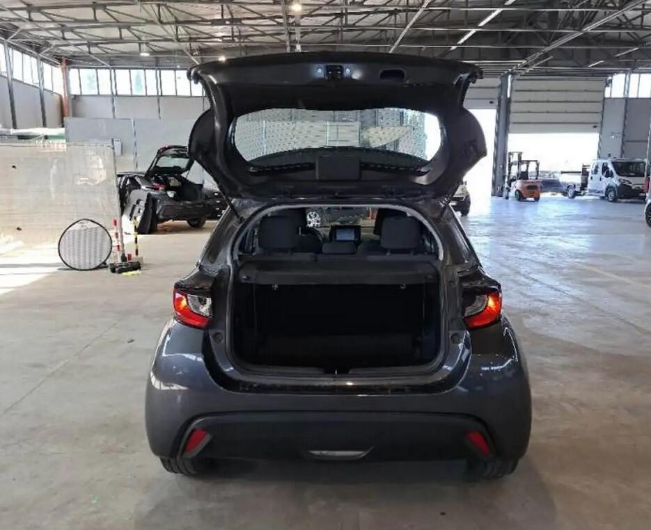 Toyota Yaris 1.5 Hybrid 5 porte Business
