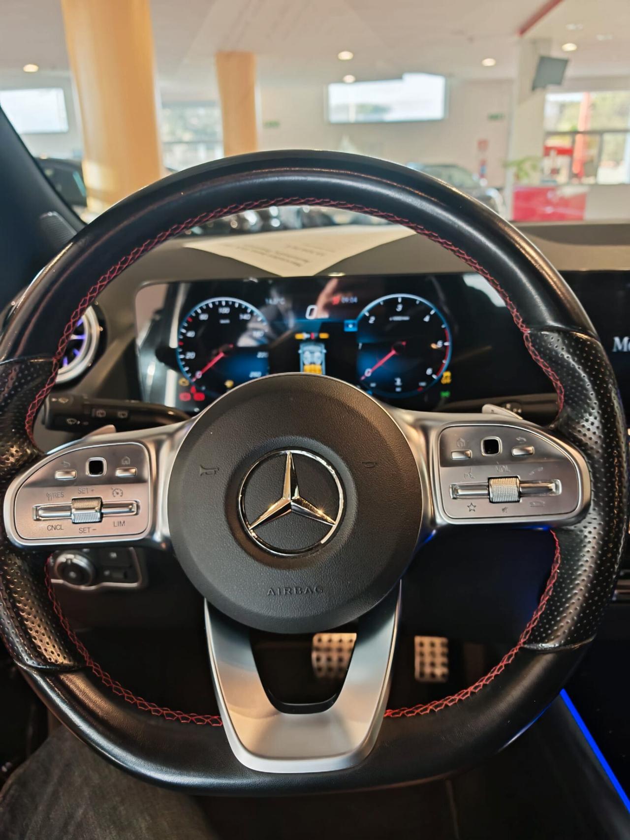 Mercedes-benz GLA 180 d Automatic Premium