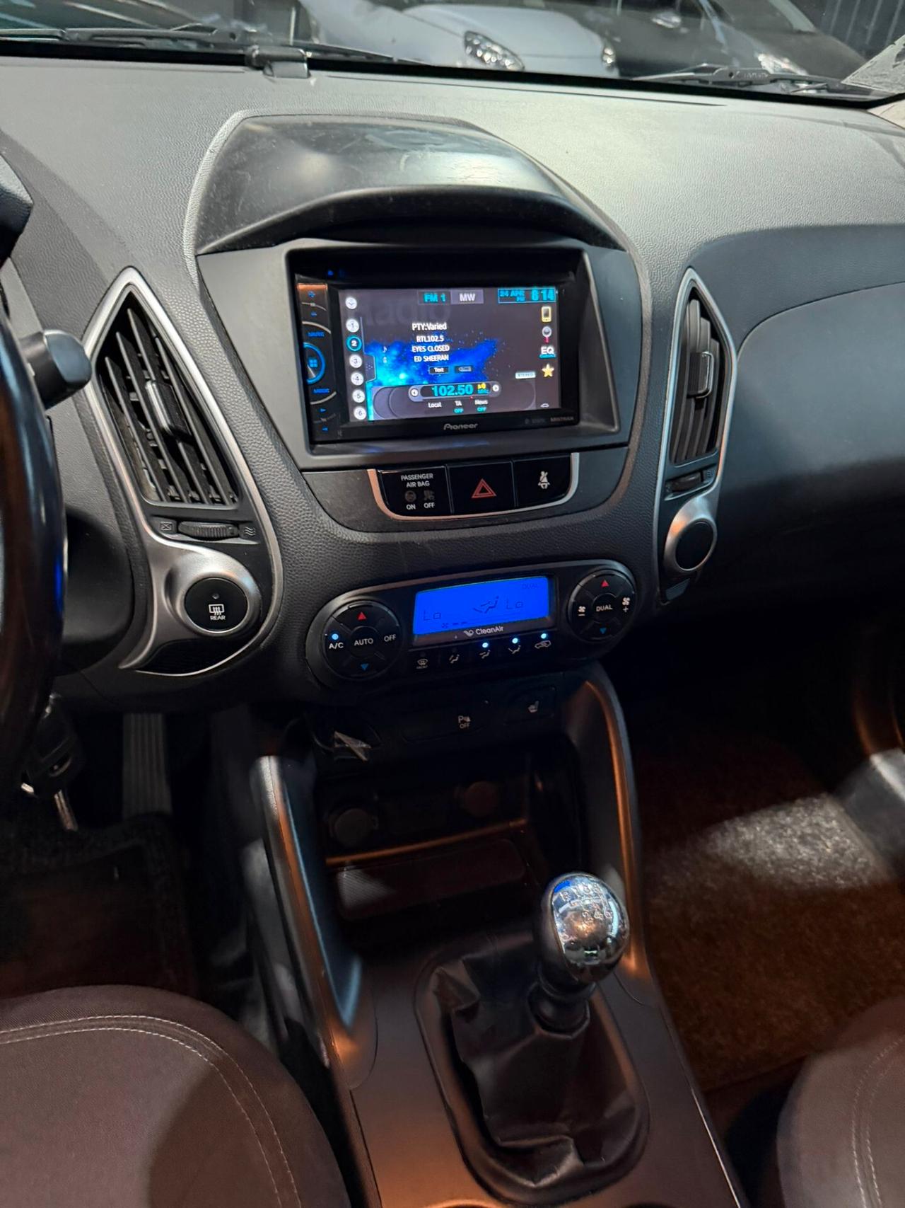 Hyundai iX35 Benzina Neopatentati Navigatore Retrocamera