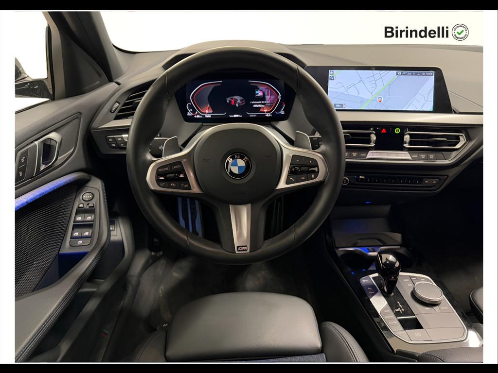 BMW Serie 1 (F40) - 118d 5p. Msport