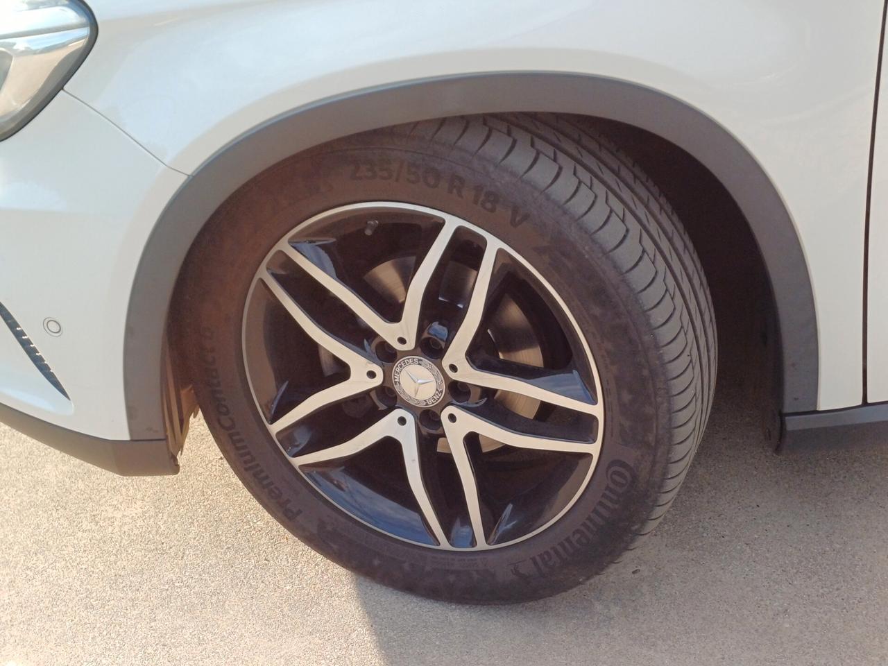Mercedes-benz GLA 220 CDI Automatic 4Matic Premium Night Editions