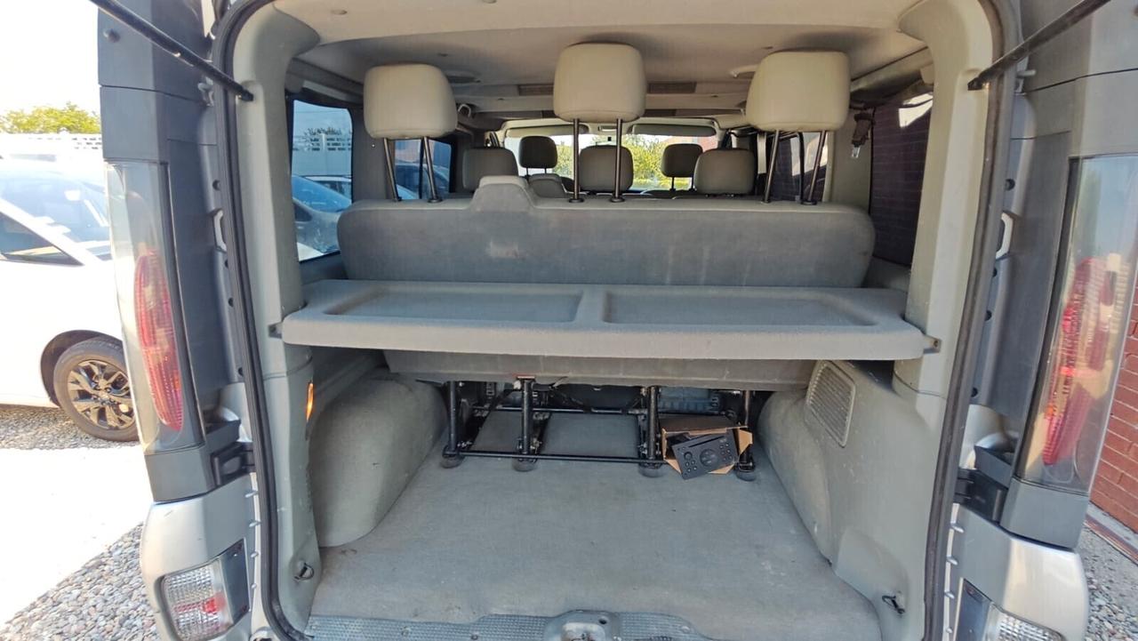 Opel Vivaro 27 2.5 CDTI/135CV PC-TN Combi