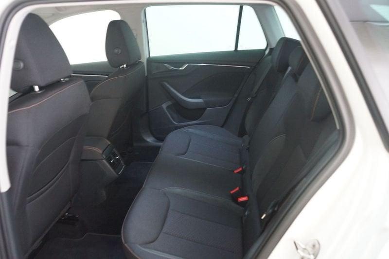 Skoda Kamiq 1.0 TSI 110 CV DSG ScoutLine