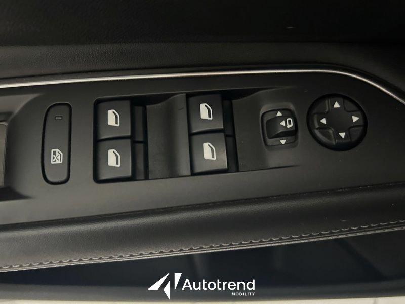 Peugeot 3008 BlueHDi 130 CV Automatica Allure S&S N1 Autocarro