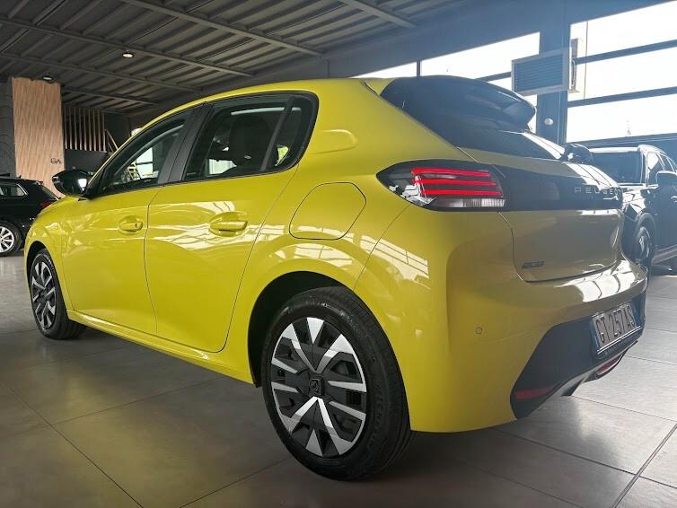 Peugeot 208 1.2 75CV NEOPATENTATI