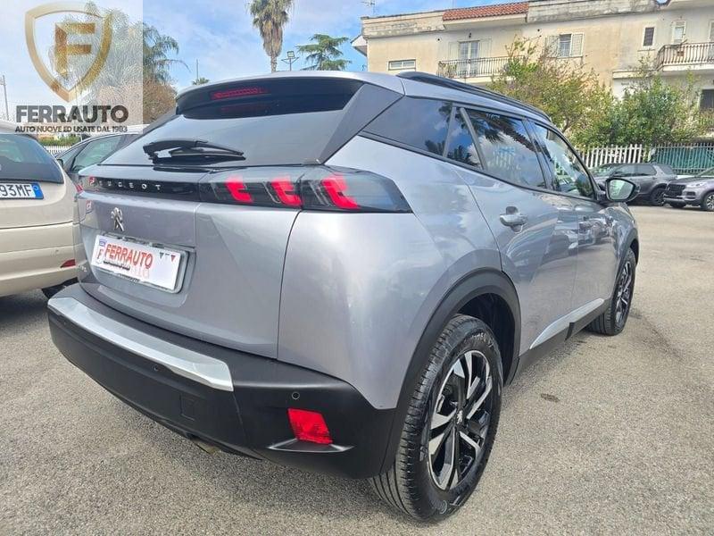 Peugeot 2008 100CV ALLURE NAVI FULL !