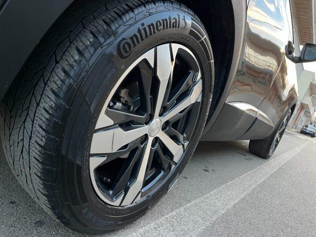 PEUGEOT 3008 1.5BlueHDi 130 EAT8 Allure