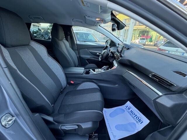 Peugeot 3008 BlueHDi 130cv