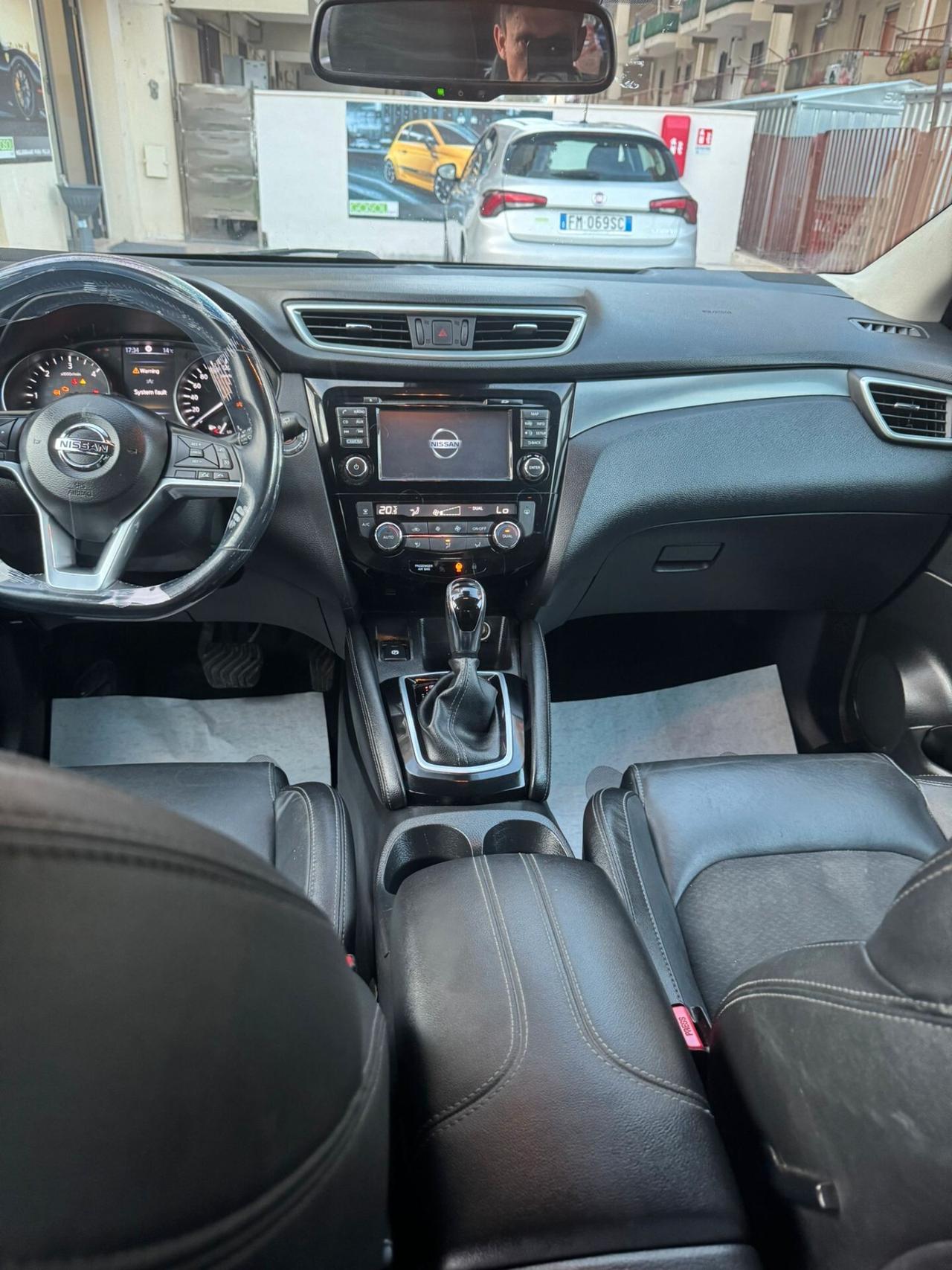 Nissan Qashqai 1.6 DIG-T Tekna 96 kw x tronic