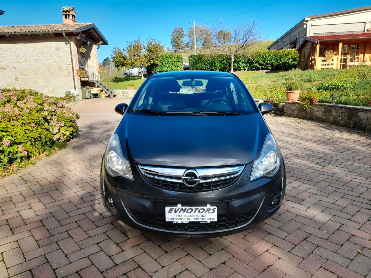 Opel Corsa 1.4 16V 5 p Cambio auto.GUASTO AL CAMBIO SOLO PER COMMERCIANTI