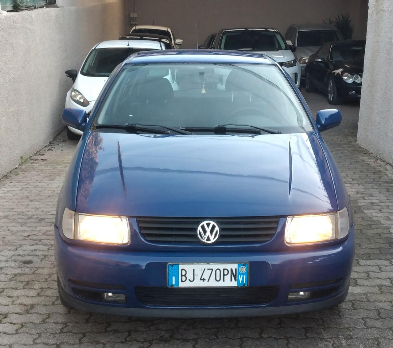 Volkswagen Polo 1.0 cat 5 porte