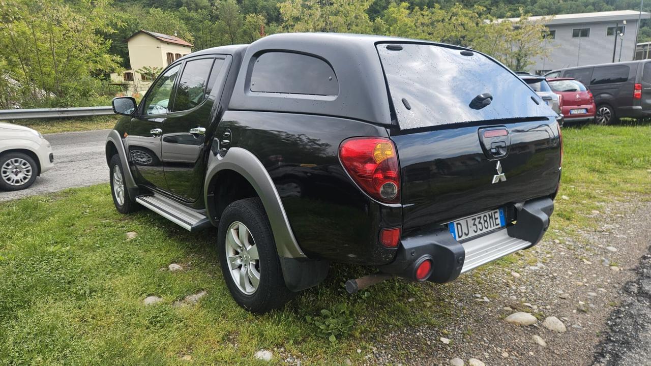 Mitsubishi L200 2.5 DI-D/136CV Double Cab Invite