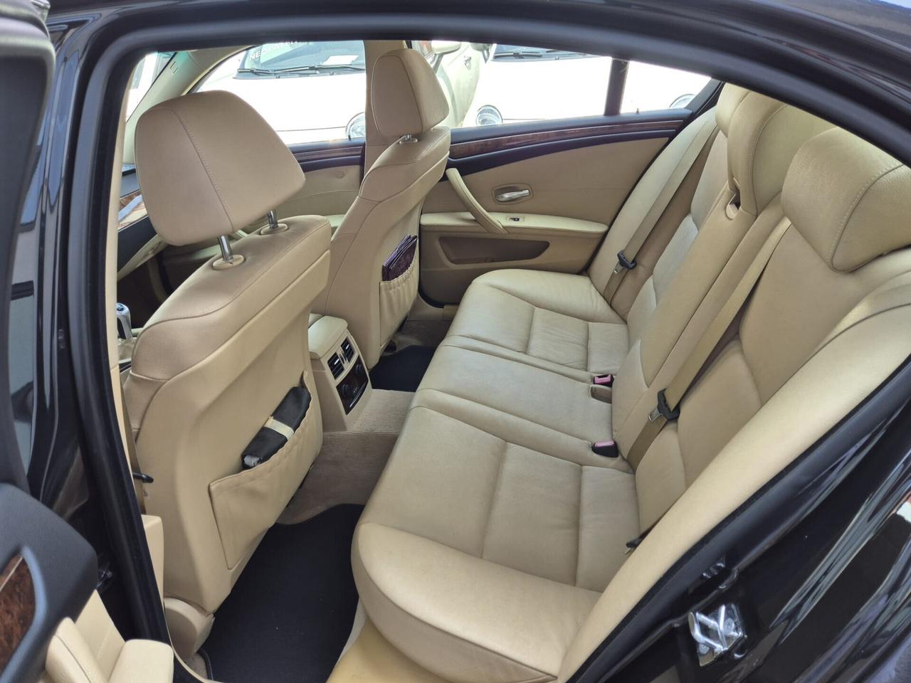 Bmw 525i Attiva