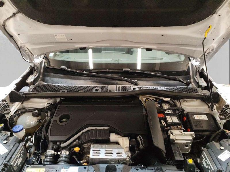 Peugeot 2008 1.2 hybrid GT 145cv e-dcs6