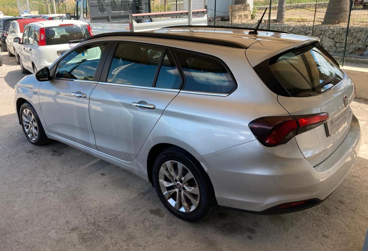 Fiat Tipo 1.6 Mjt S&S SW Lounge