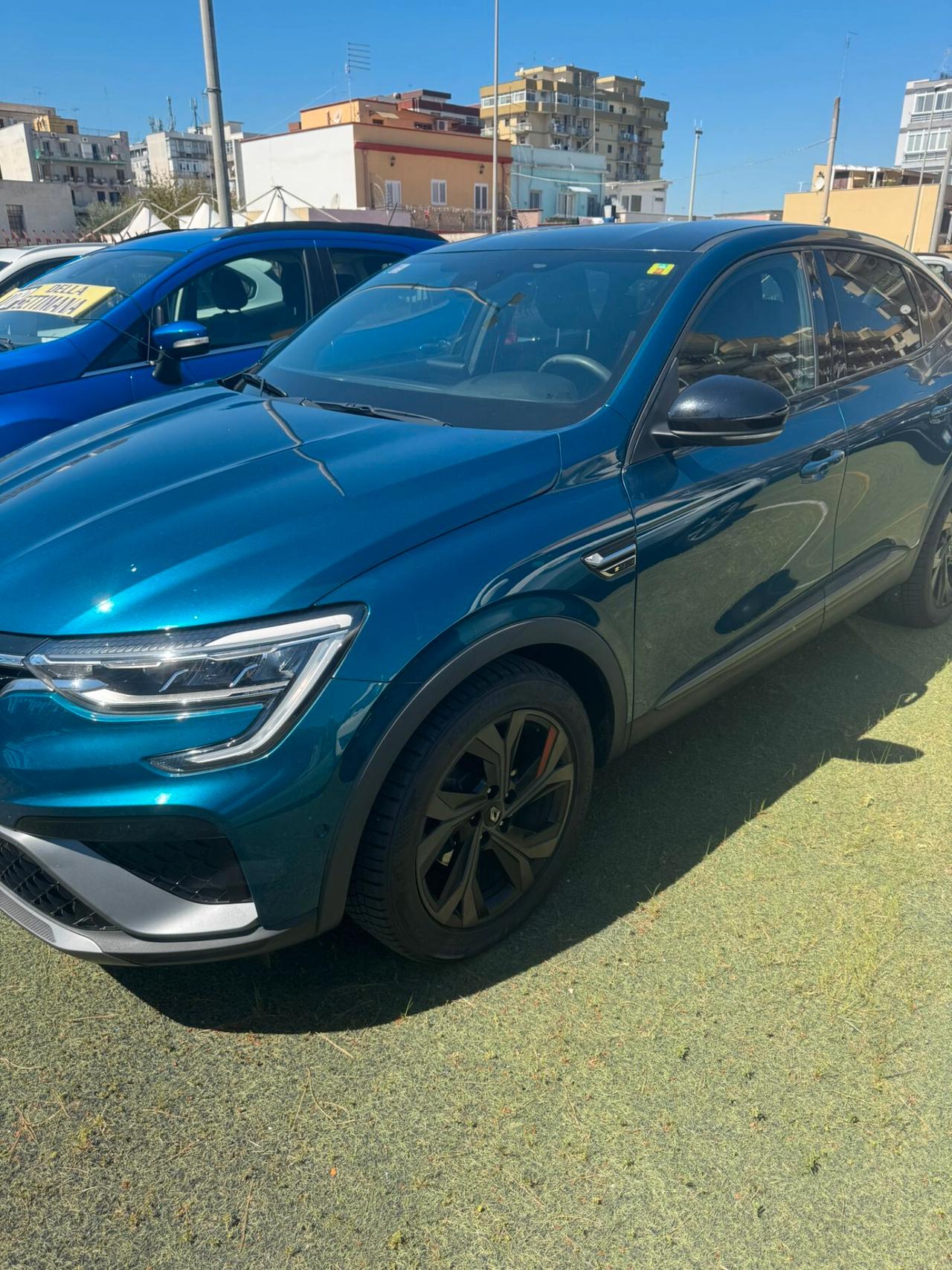 Renault Arkana Hybrid E-Tech 145 CV R.S. Line