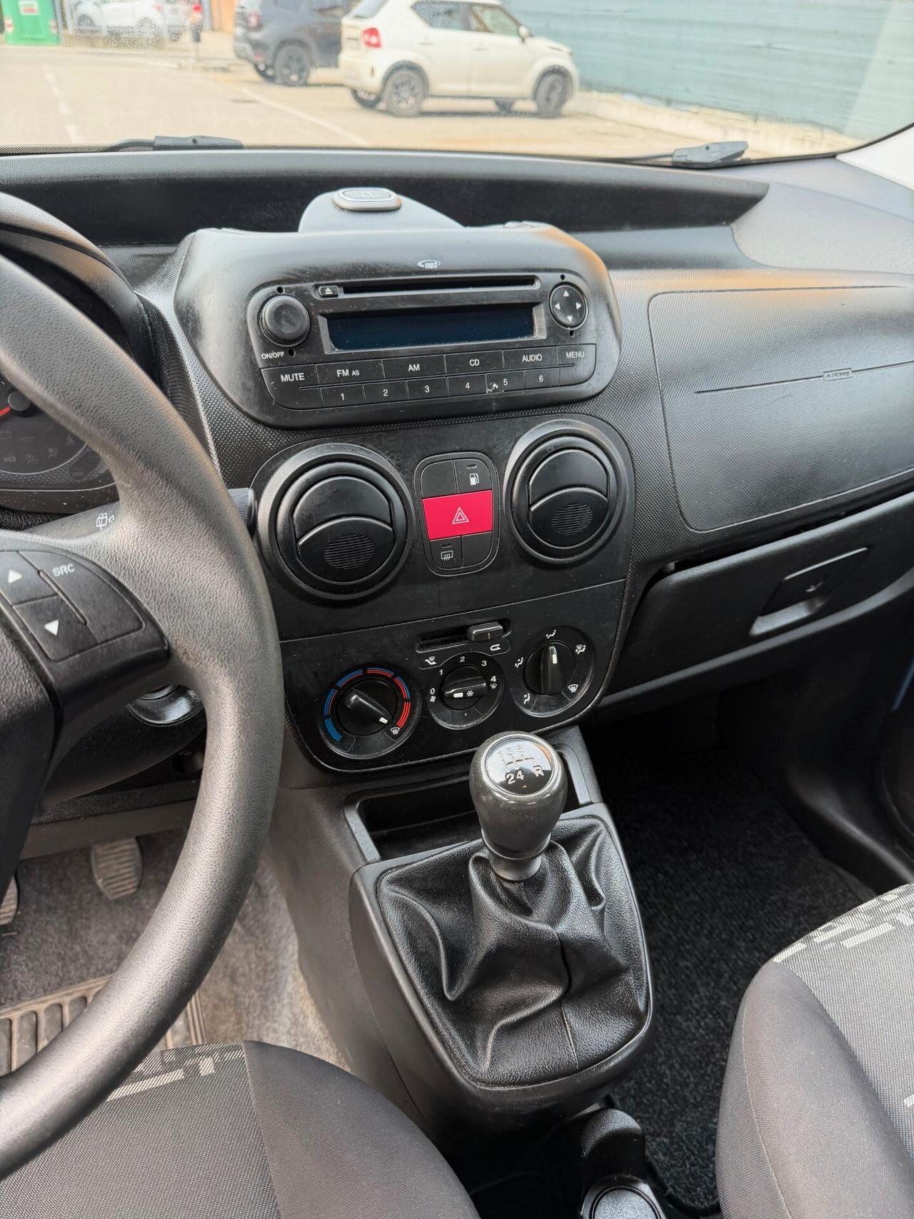 Fiat Qubo 1.4 METANO - NEOPATENTATI - 12 MESI DI GARANZIA -