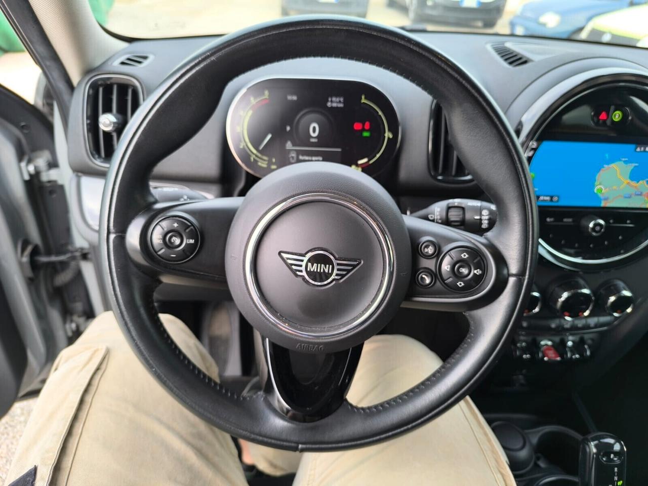 Mini Countryman One 1.5 Business Automatica 2021