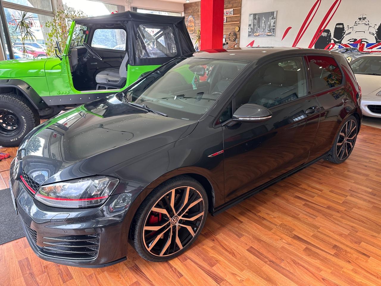 Volkswagen Golf GTI MANUALE