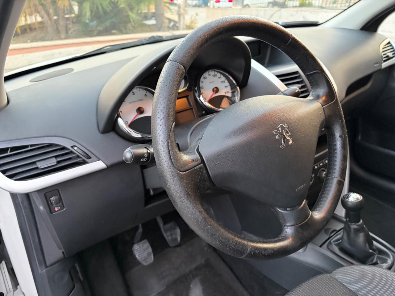 Peugeot 207 1.4 HDi ideale per neo patentati