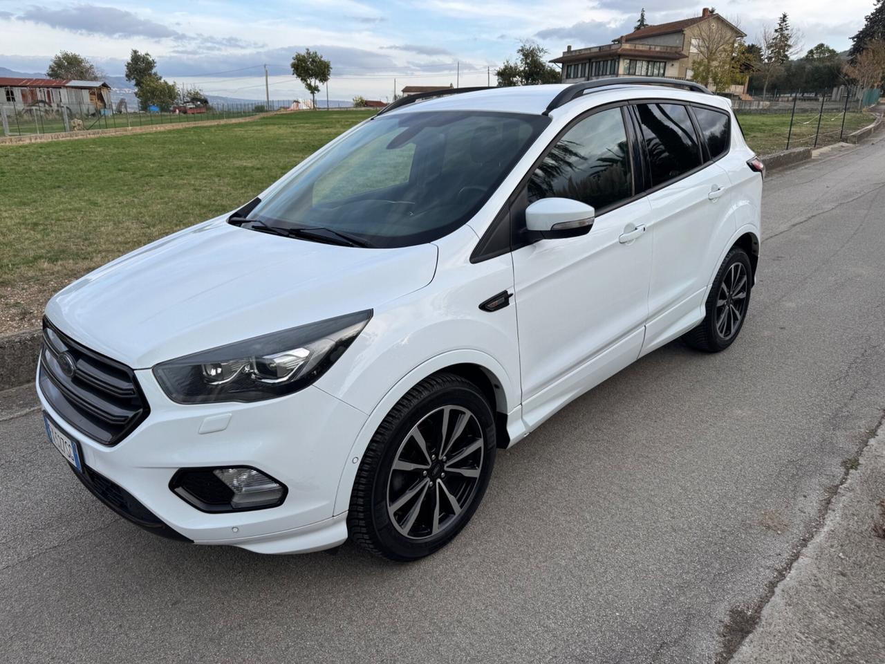 Ford Kuga 1.5 TDCI 120 CV S&S 2WD ST-Line