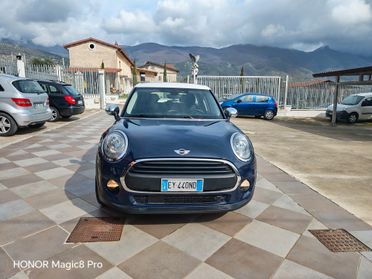 Mini 1.5 Cooper D Business XL 5 porte