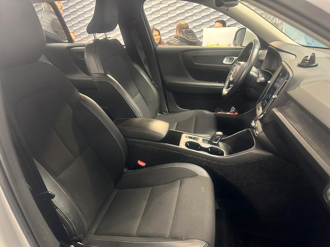VOLVO XC40 D3 GEARTRONIC INSCRIPTION