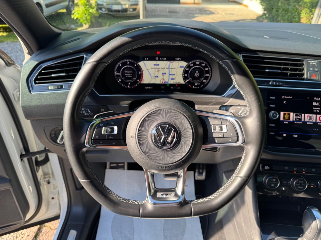 Volkswagen Tiguan 2.0 BiTDI SCR DSG 4MOTION Advanced R-Line BMT