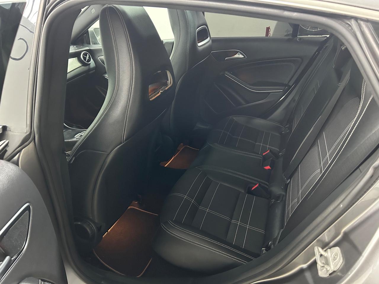 Mercedes-benz CLA 200 CDI 4Matic Automatic Executive