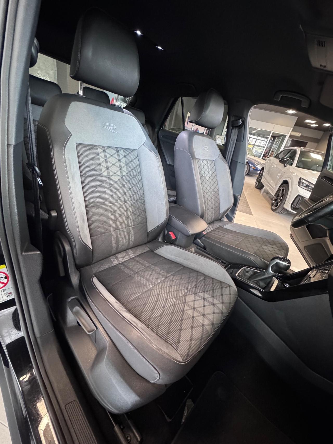 VOLKSWAGEN T ROC 2.0 TDI DSG R-LINE