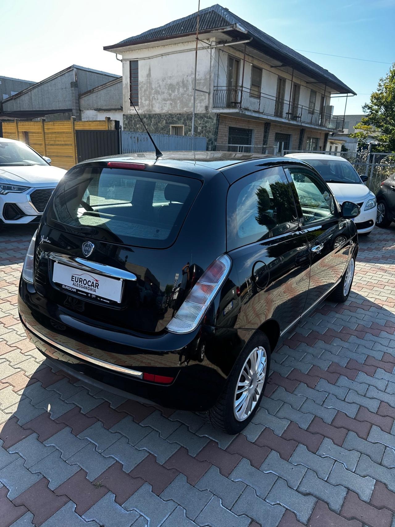 Lancia Ypsilon 1.2 69 CV 5 porte S&S Gold