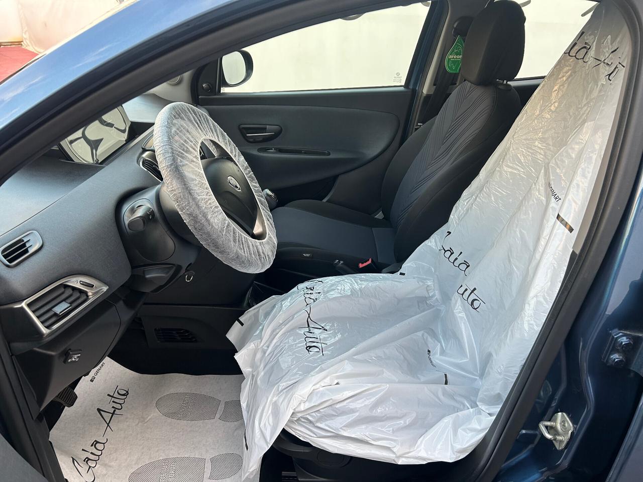 Lancia Ypsilon 1.2 69 CV 5 porte GPL Ecochic Gold