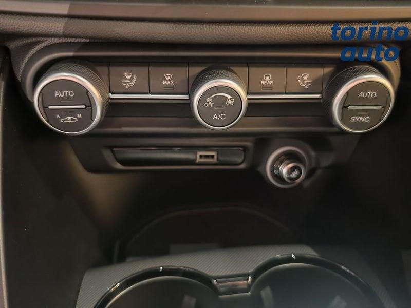 Alfa Romeo Giulia 2.2 TD 160cv Sprint AT8