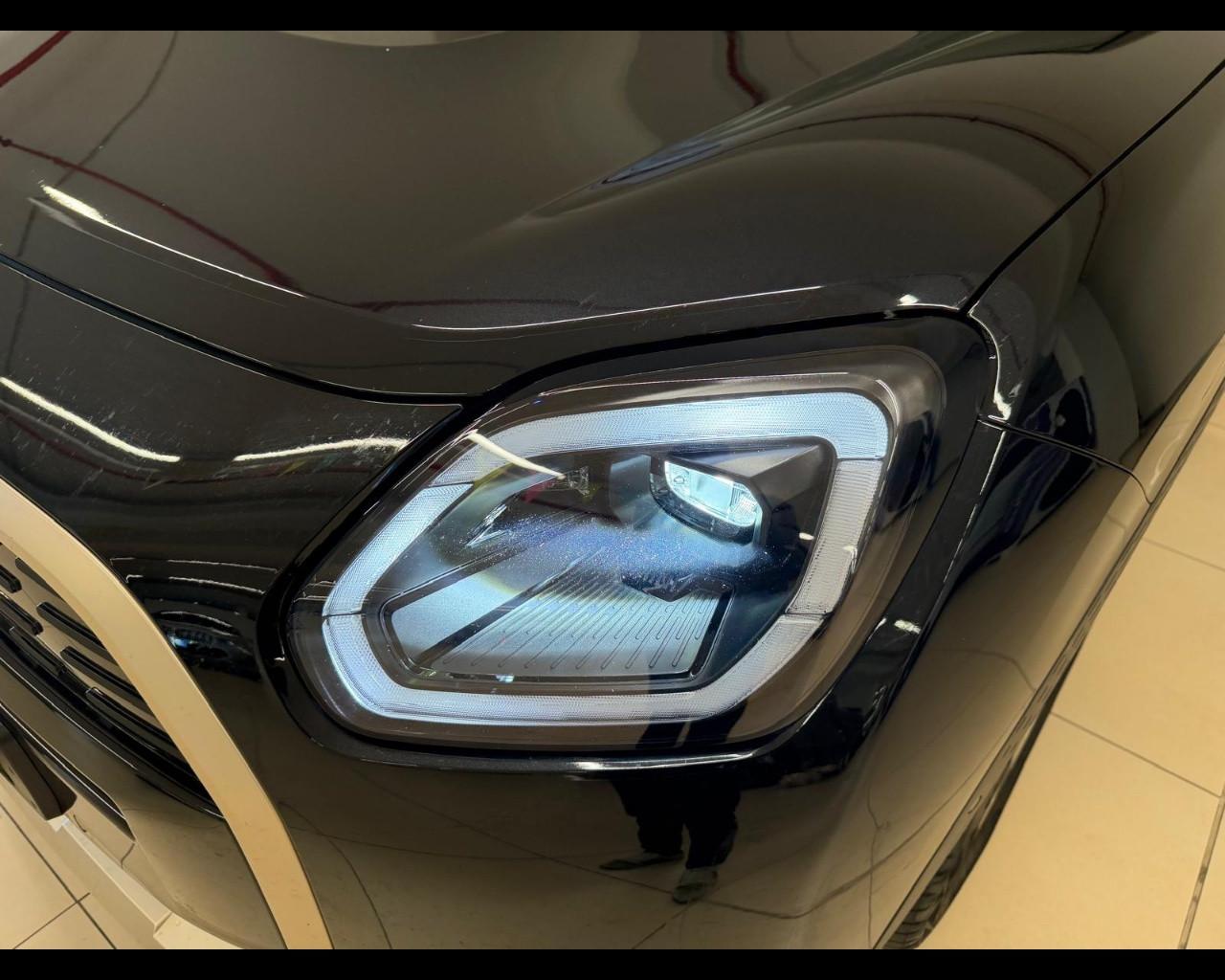 MINI Mini Countrym.(U25) - Mini E Favoured Countryman