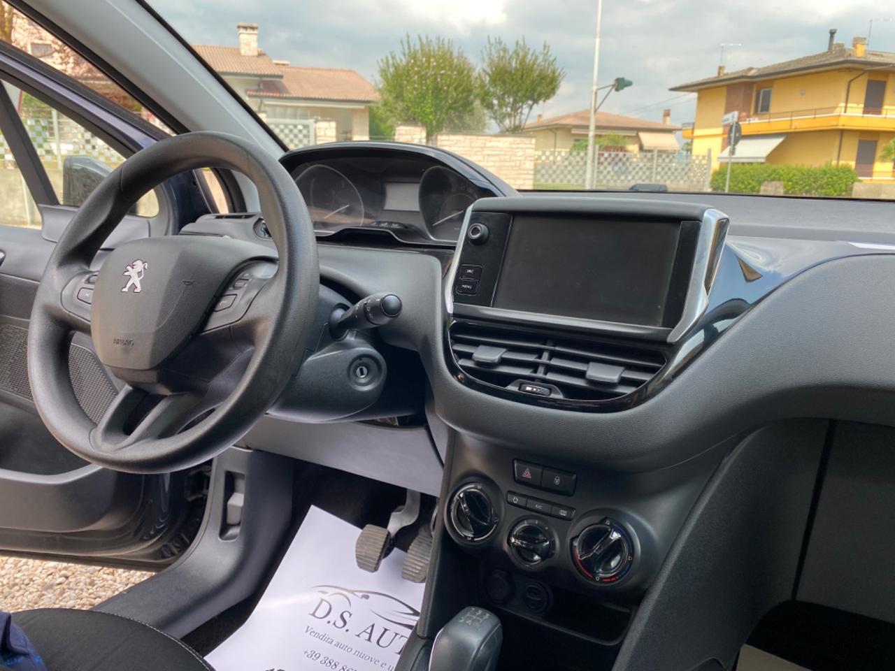 Peugeot 208 PureTech Ok Neopatentati