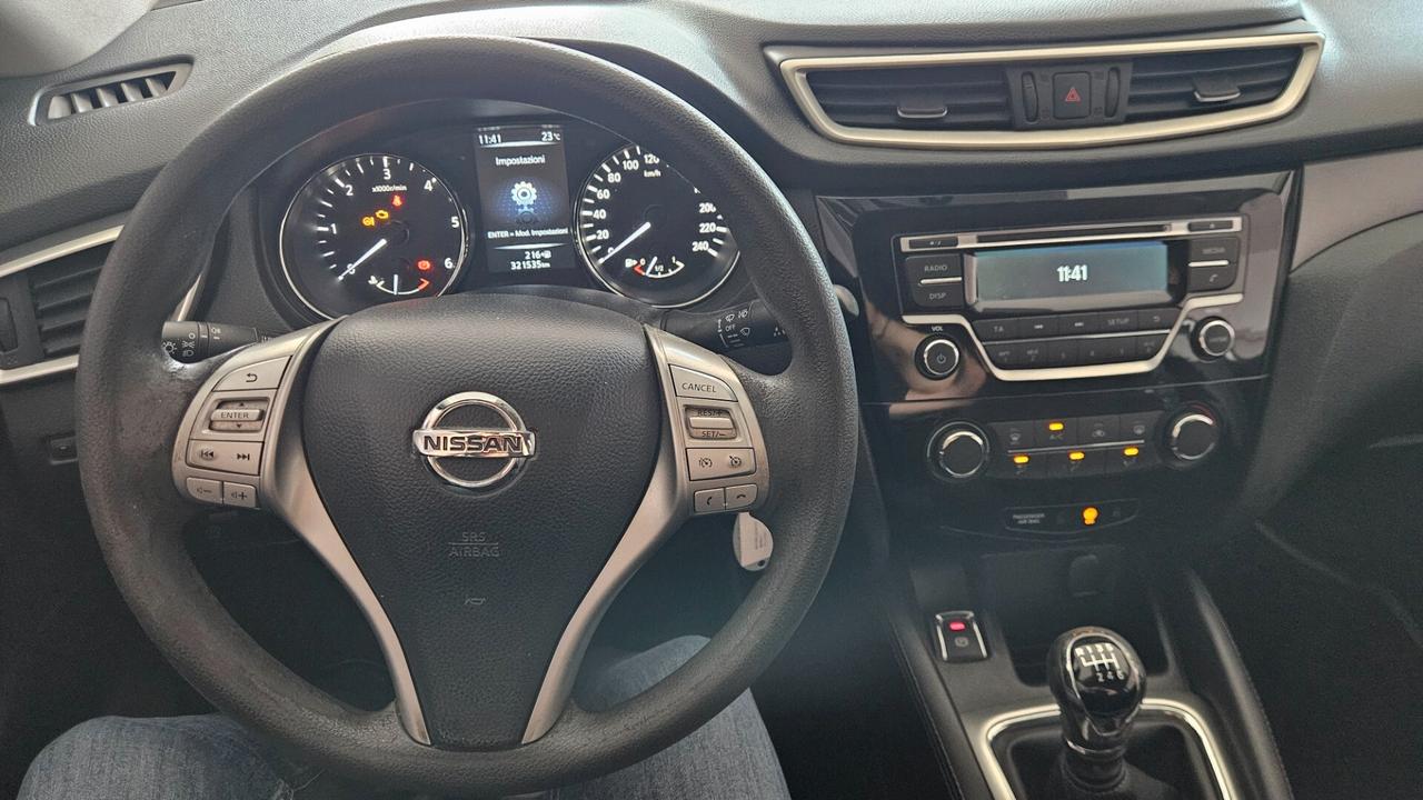 Nissan Qashqai 1.5 dCi Visia