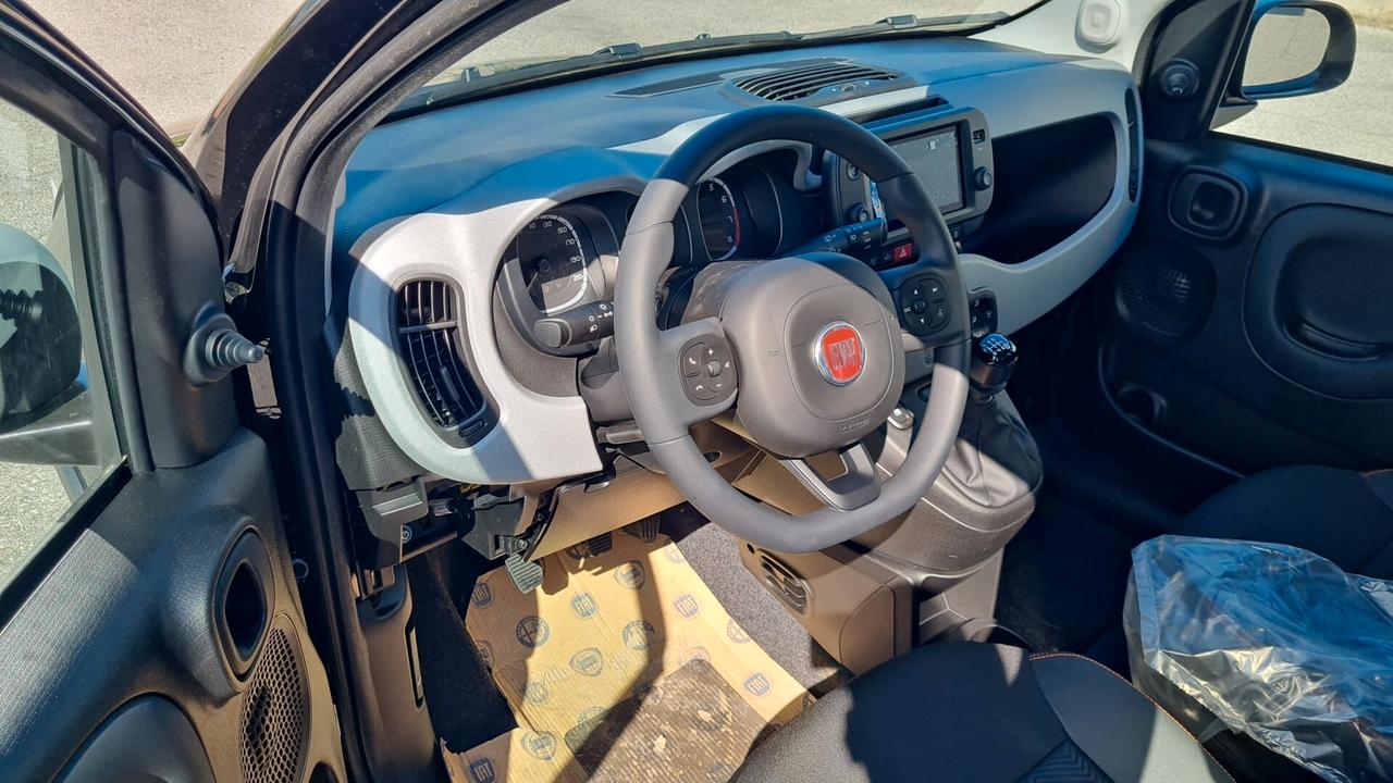 Fiat Panda 1.0 FireFly S&S Hybrid Garmin 5 posti PRONTA CONSEGNA!!!