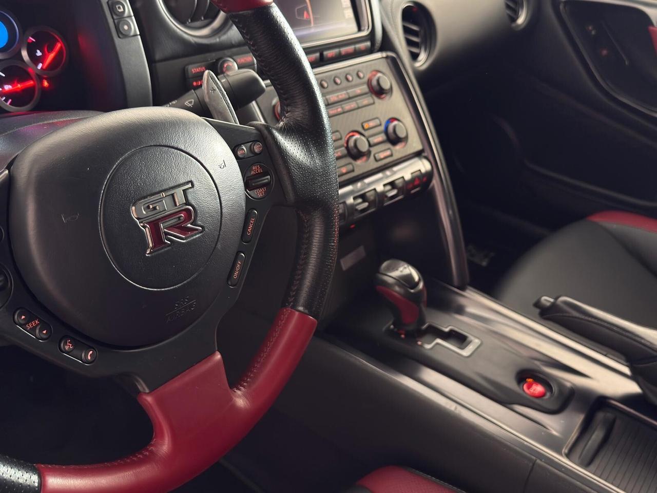 Nissan GT-R 3.8 V6 Black Edition