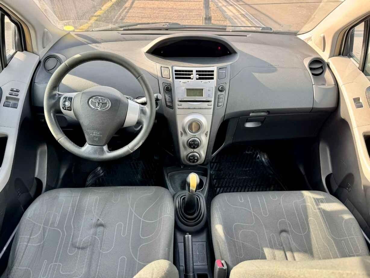Toyota Yaris 1.0 5 porte Sol 69 CV