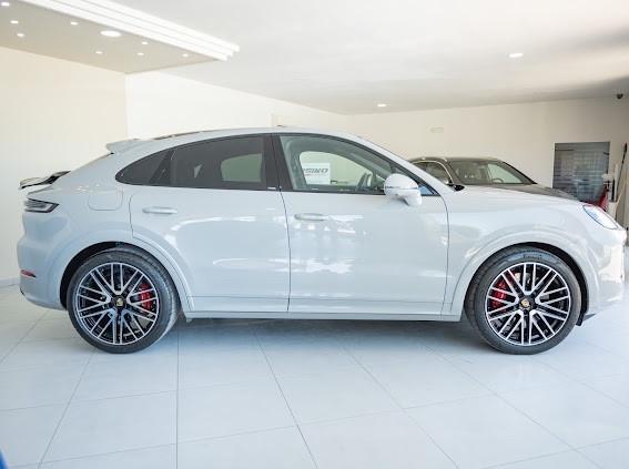 Porsche Cayenne Coupé 4.0 V8 S 2024 Grigio Gesso