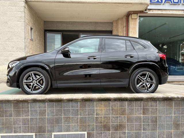 MERCEDES-BENZ GLA 200 d Automatic Premium Amg Pack Night-TETTO