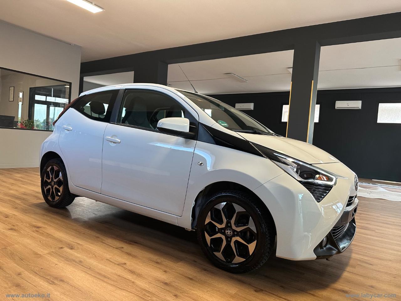 TOYOTA Aygo Connect 1.0 VVT-i 72 CV 5p.Team Deutschland