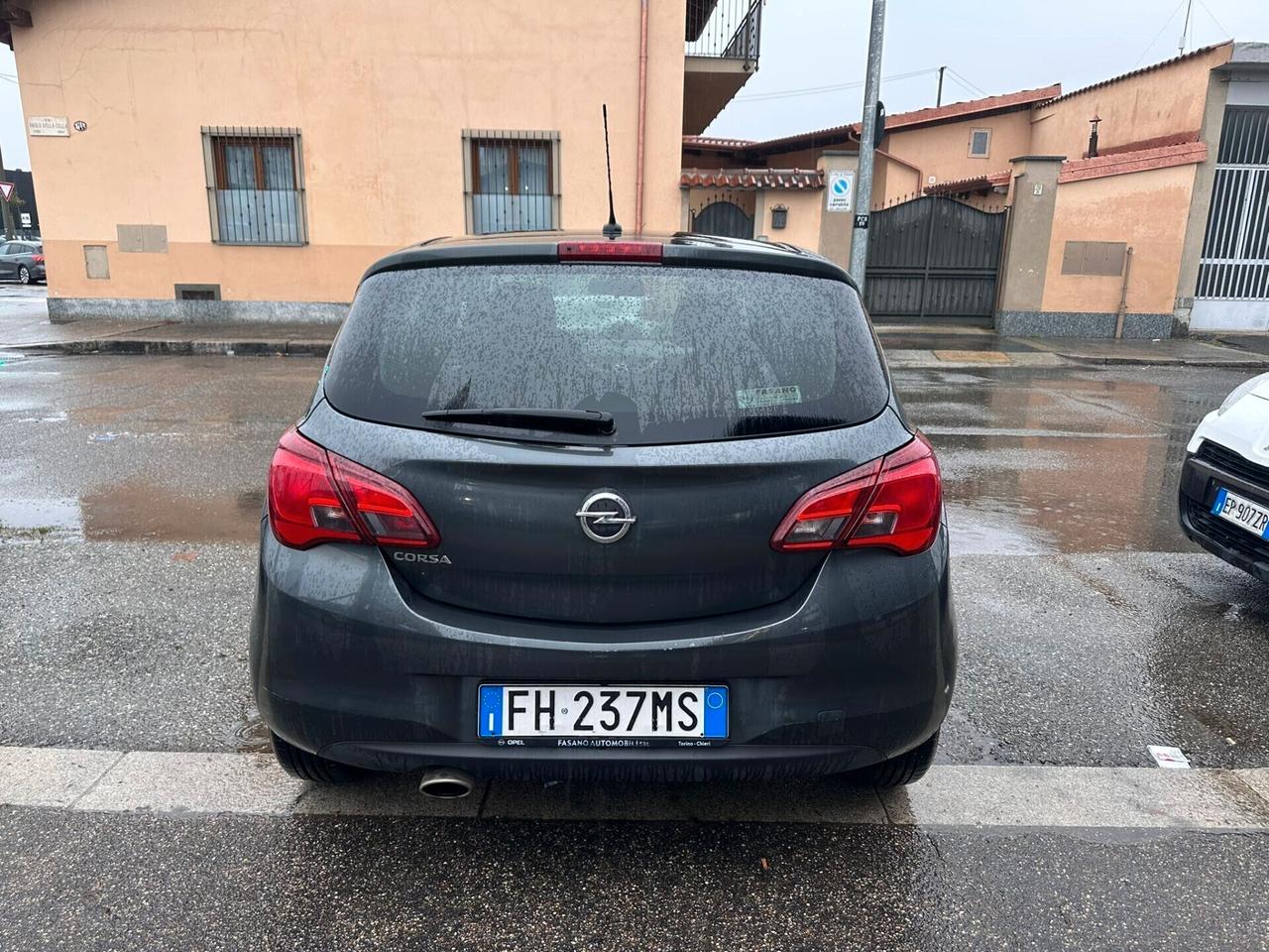Opel Corsa 1.2 5 porte Innovation