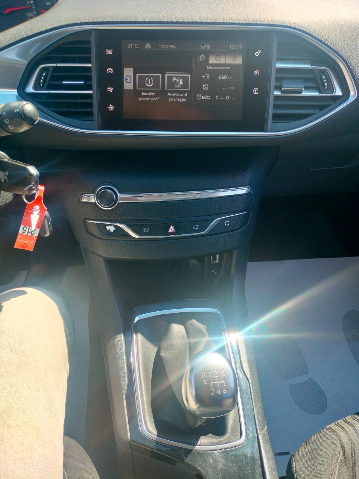 Peugeot 308 BlueHDi 120 S&S EAT6 SW Business